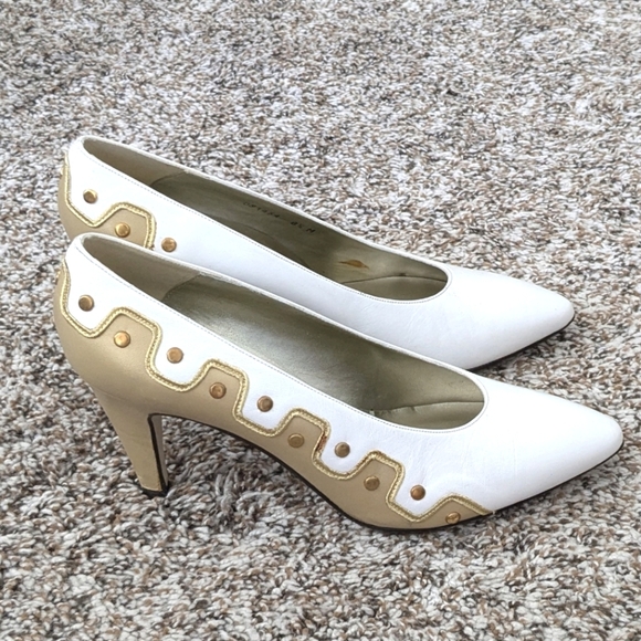 Vintage 80s Heels Pumps Eighties White Gold Stranger Things Retro - Picture 1 of 6